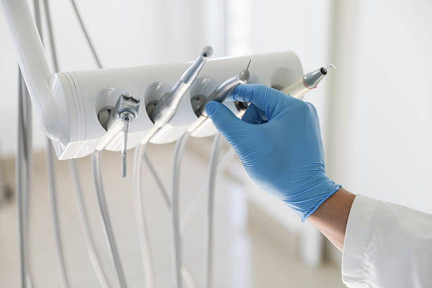 Professional Emergency Dentist technician working in Corsicana, TX